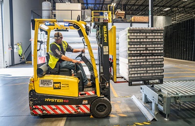 Electrical Power System of a Industrial Warehouse.